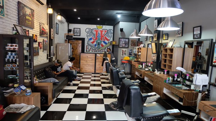 15 Barbershop  Tempat Pangkas Rambut  Pria  Tebaik di  Medan